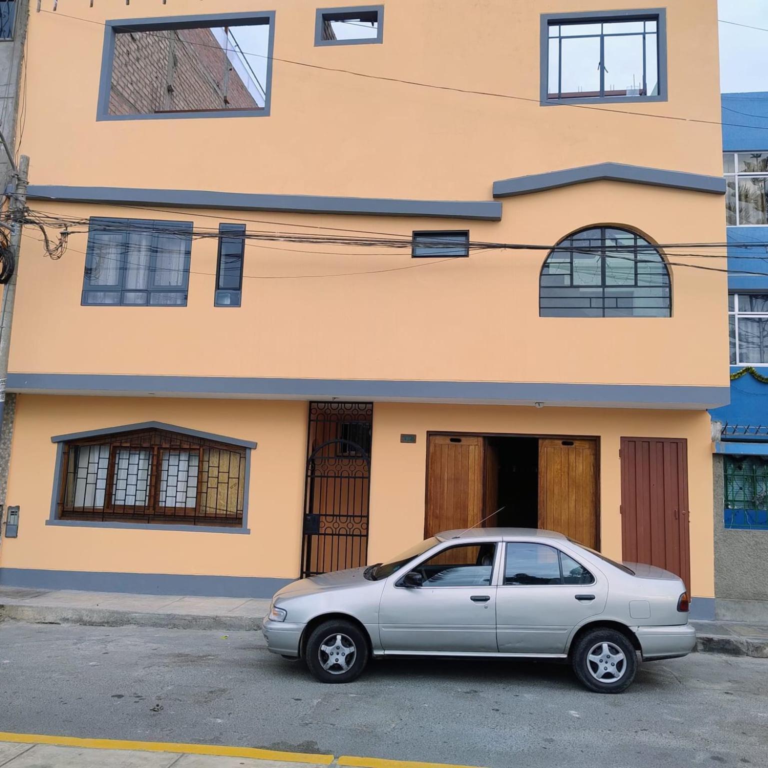 Hb Leos Eirl Hotel Lima Exterior photo